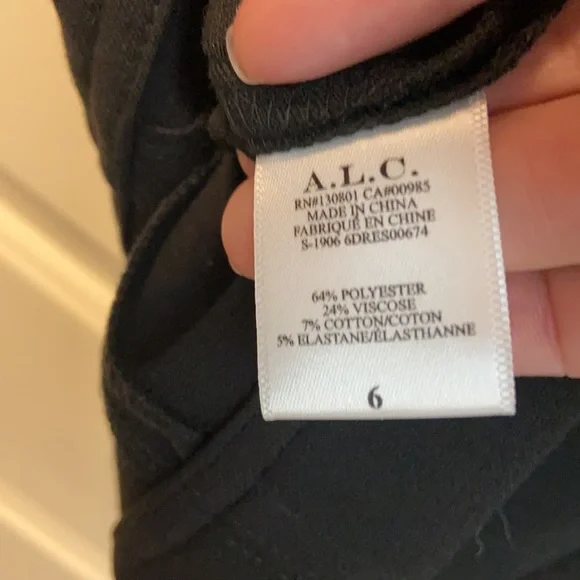 Little black dress! Dry clean only! - Picture 9 of 9